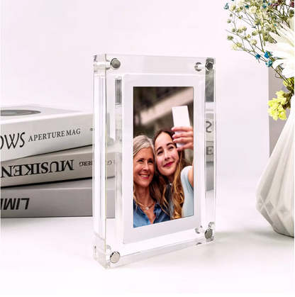 Aura Love Digital Photo Frame