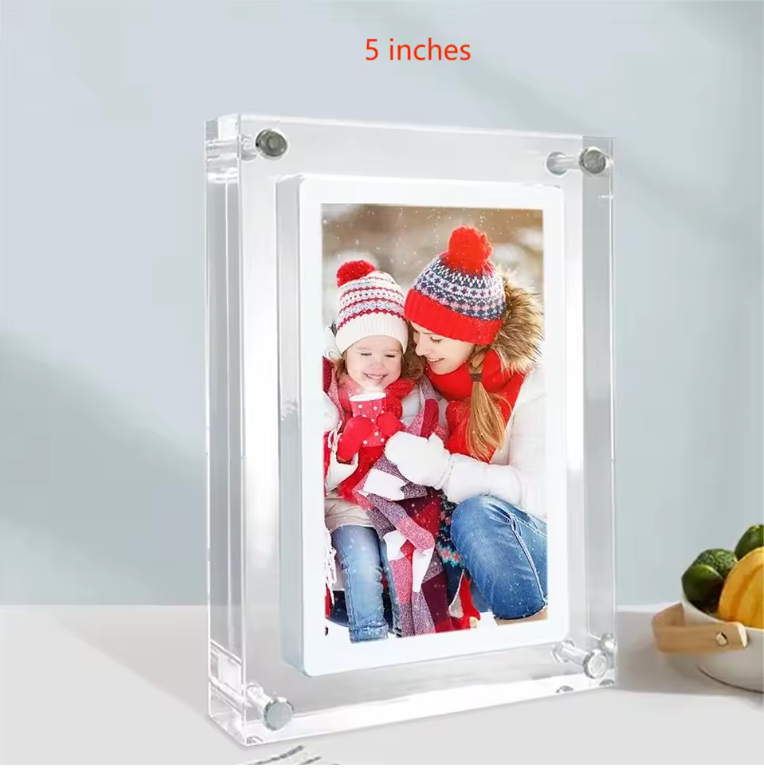 Aura Love Digital Photo Frame